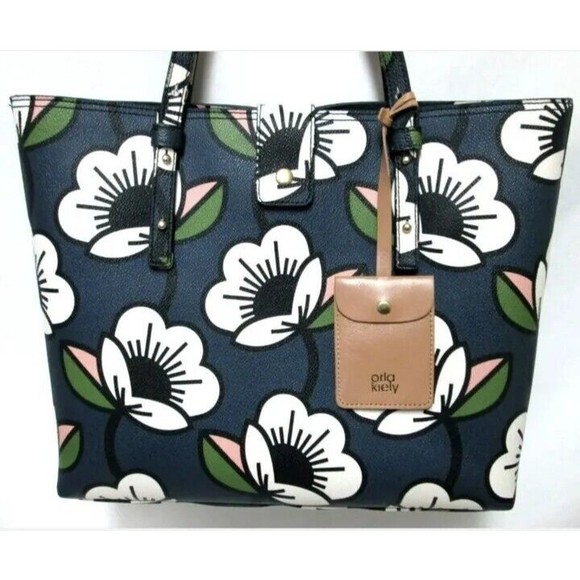 Orla Kiely Bags Orla Kiely Passion Flower Large Coated Canvas